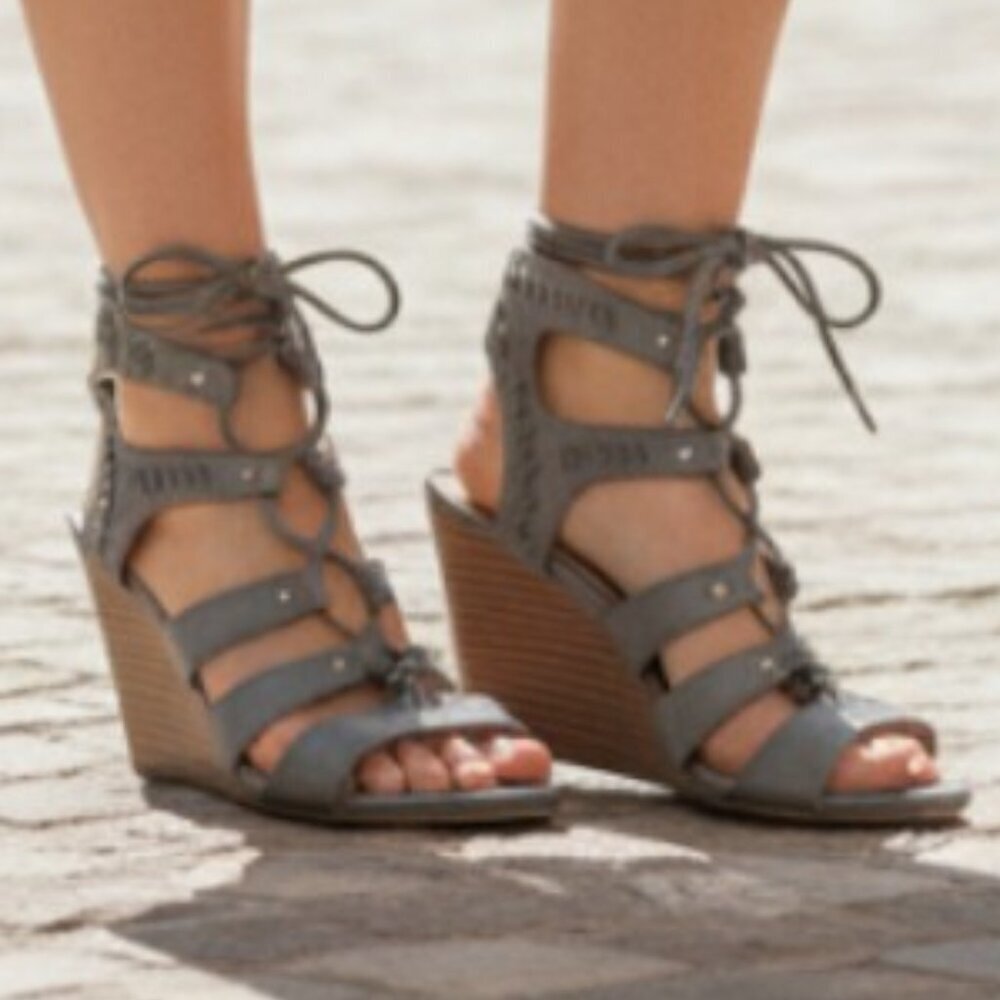 Report Women Sandals Scout Gilley Grey 3.5 Heel Sz 10‎
